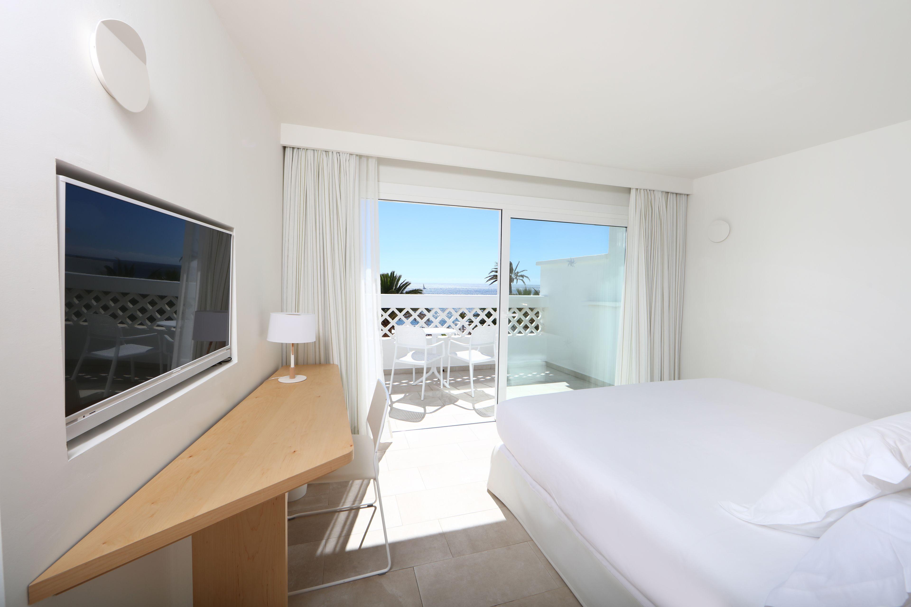 Star Prestige Junior Suite Side Sea View